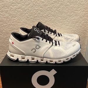 On Running Women’s Running Shoes